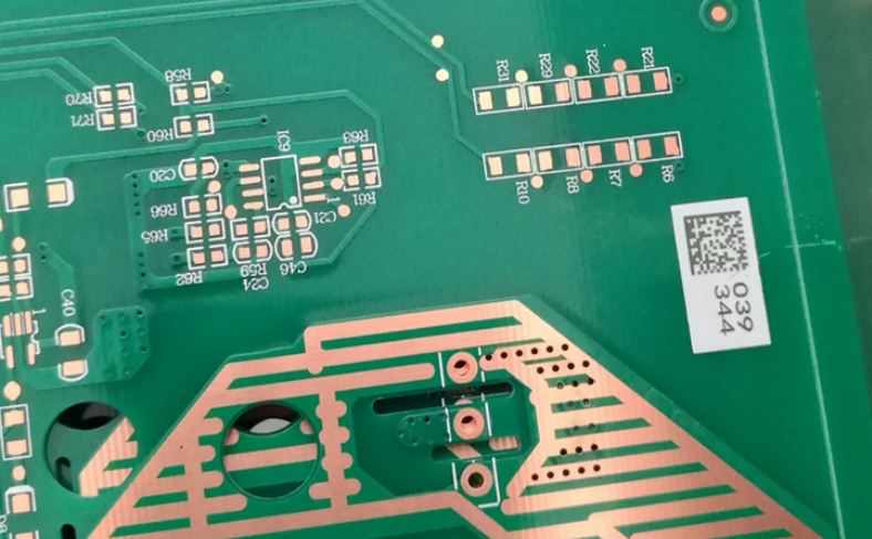 PCB΢�ṹ���ݣ������ʲ�֧�Ų��㵼��΢�۳���ʧ��