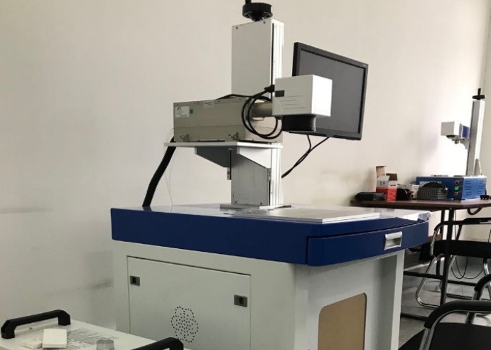 ��������۸����⣺���ˡ�������CO2���ͶԱ�